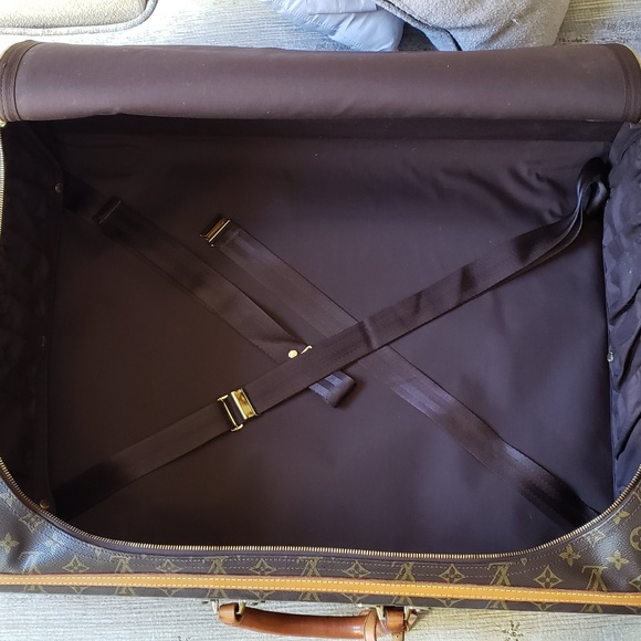 Authentic Louis Vuitton Monogram Pullman Suitcase - Picture 3 of 7